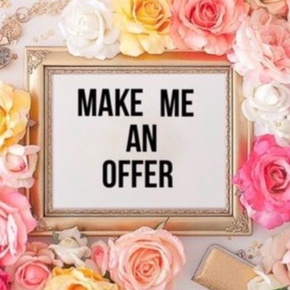 Other - 🌸ACCEPTING ALL REASONABLE OFFERS🌸